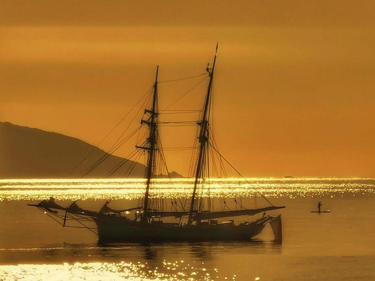 Sea Haze Charlestown Villa Сейнт Остел Екстериор снимка