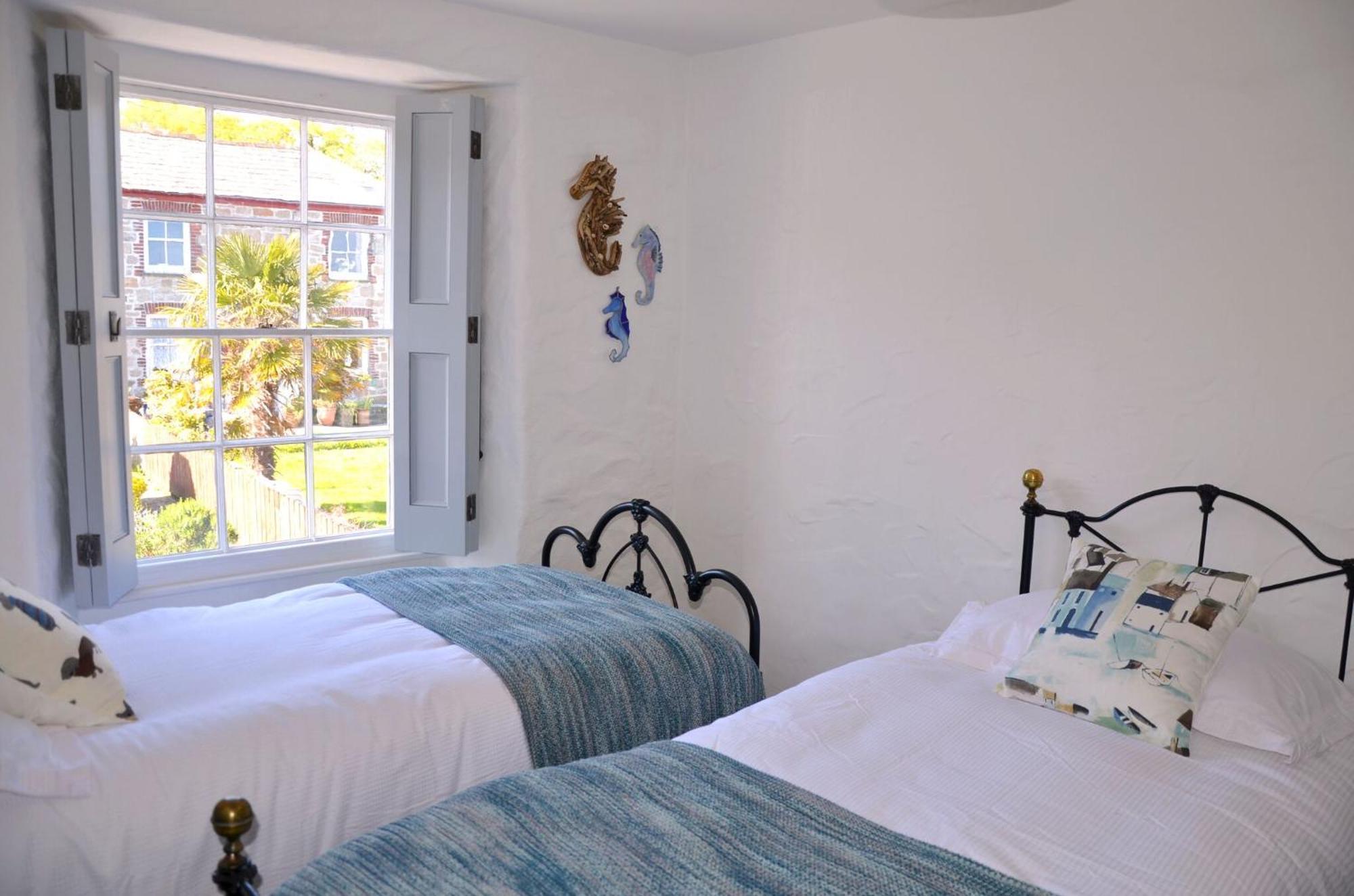 Sea Haze Charlestown Villa Сейнт Остел Екстериор снимка